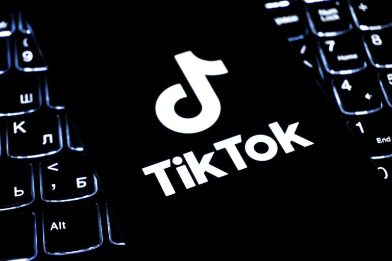 Tiktok logo on a backlit keyboard